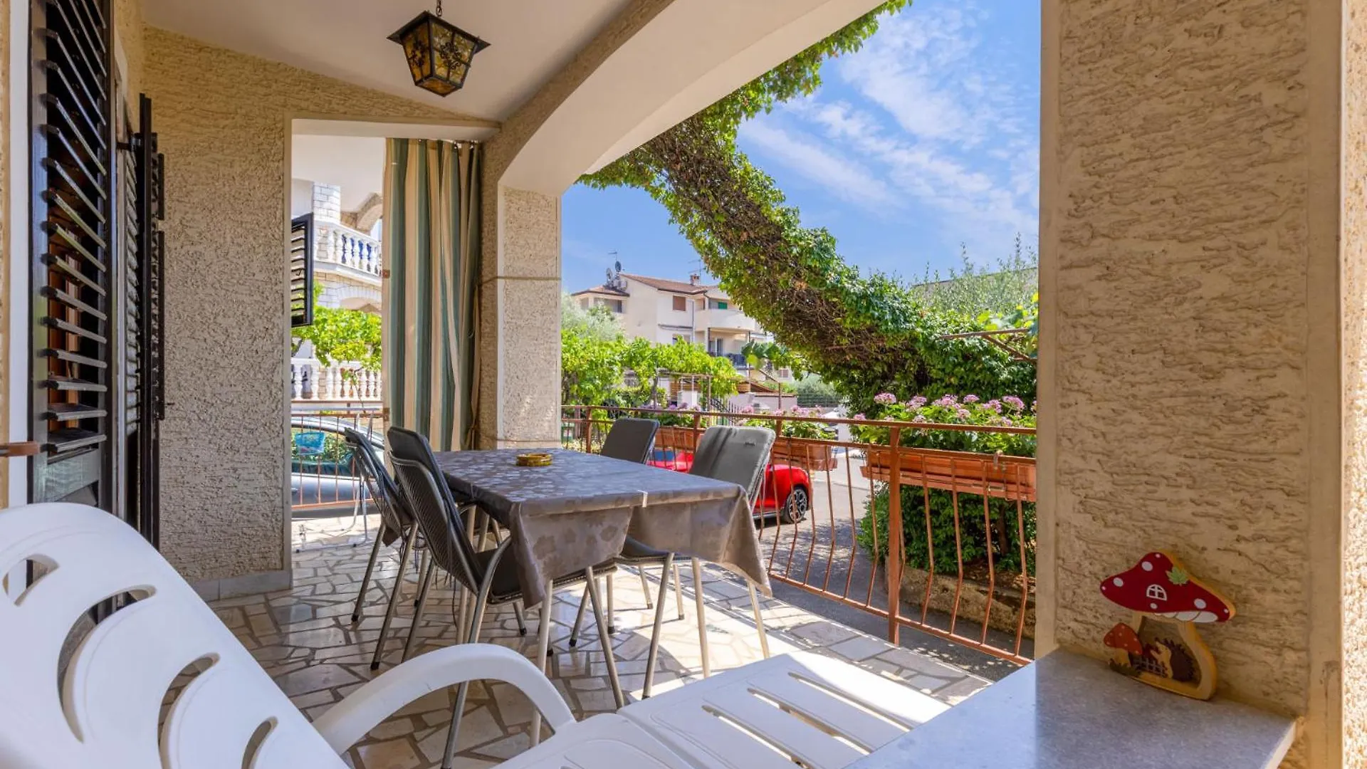 Palman Apartments With Free Parking Poreč Croácia
