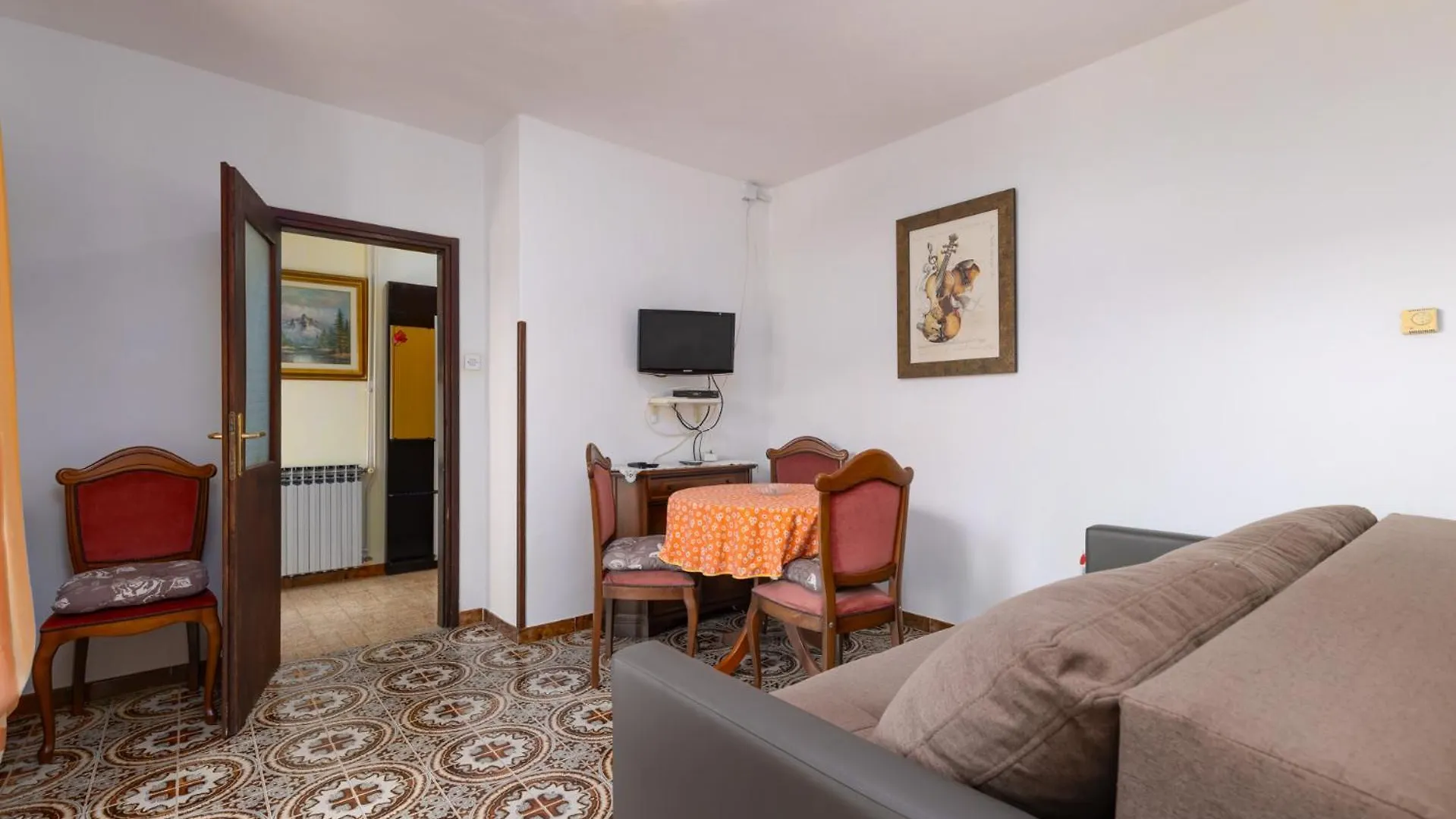 Palman Apartments With Free Parking Poreč Croácia